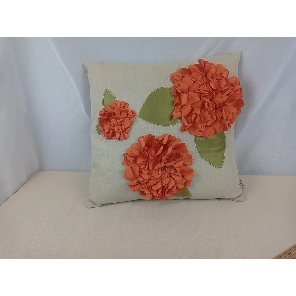 Tho By‎ Mario Lorenz Pillow Floral Pretty Decorative Flower Petal Throw Pillow